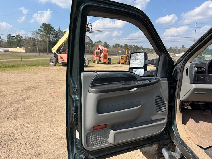 2002-ford-f250-image-9