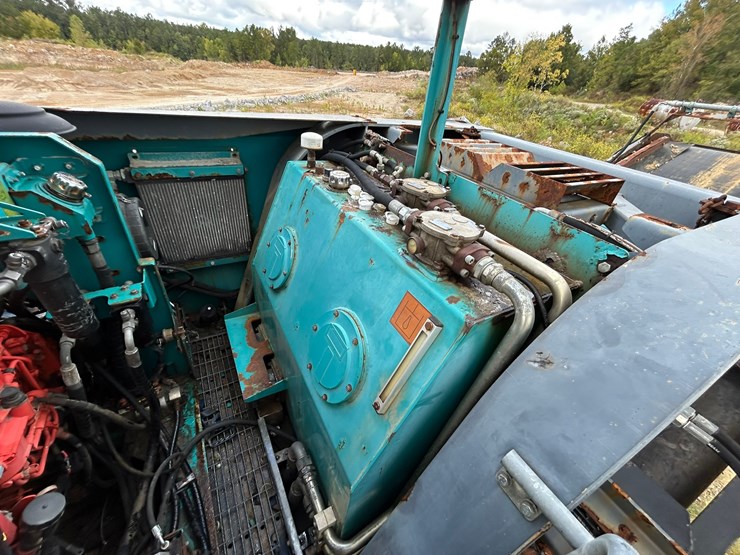 2016-powerscreen-trakpactor-320sr-image-27