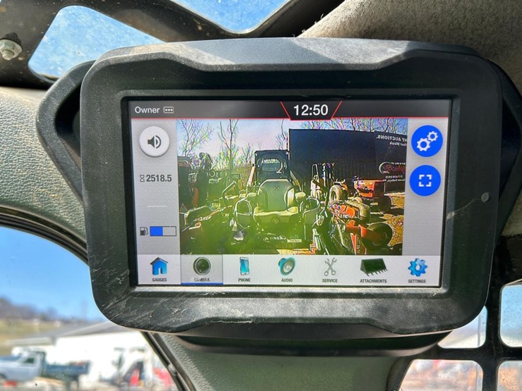 2022-bobcat-t66-image-27