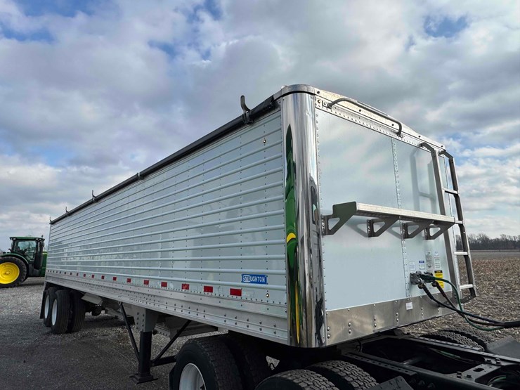 2023-stoughton-hopper-image-17