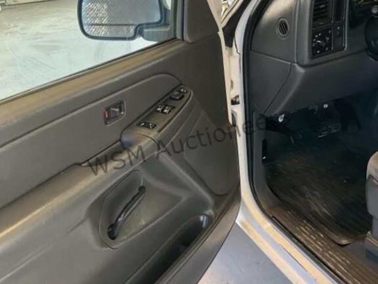 2006-chevrolet-silverado-1500-image-23