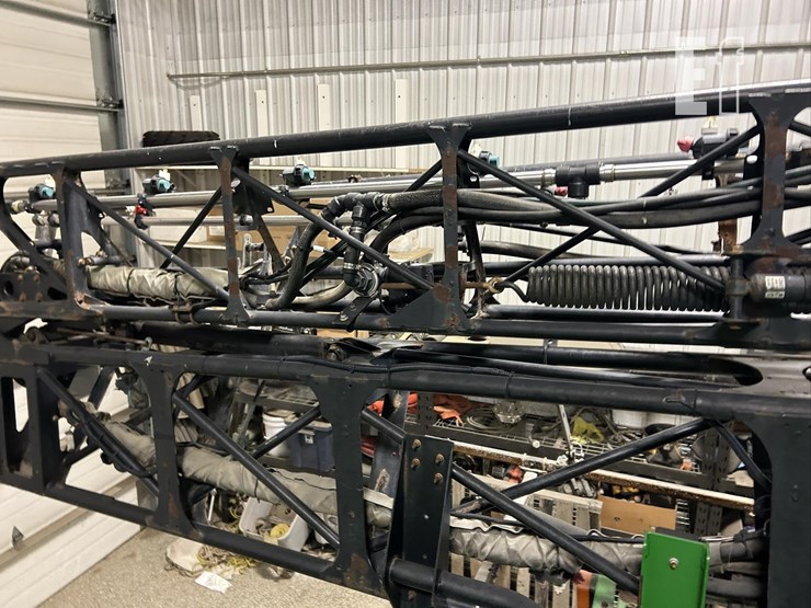 2013-john-deere-4940-image-24