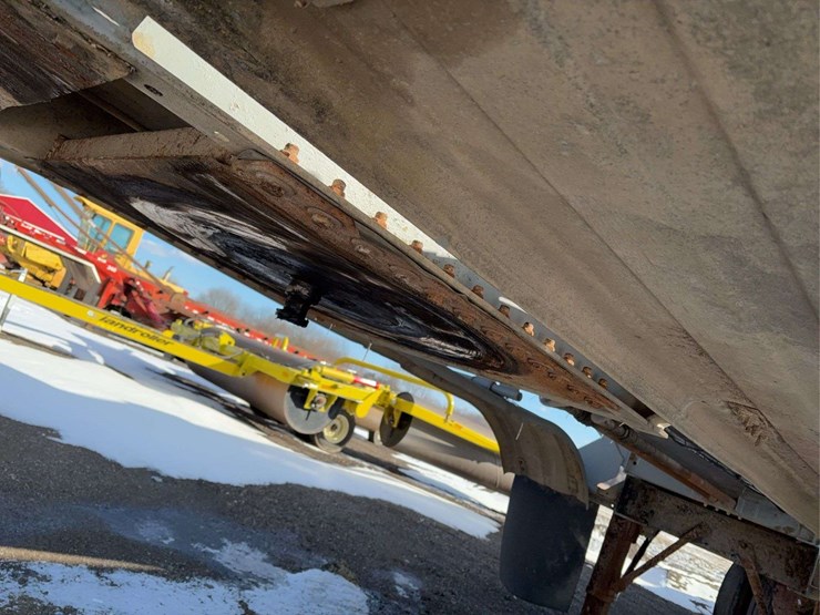 1981-fruehauf-trailer-image-4