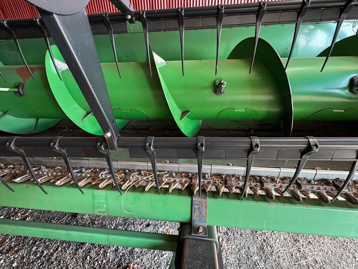 john-deere-630f-image-2