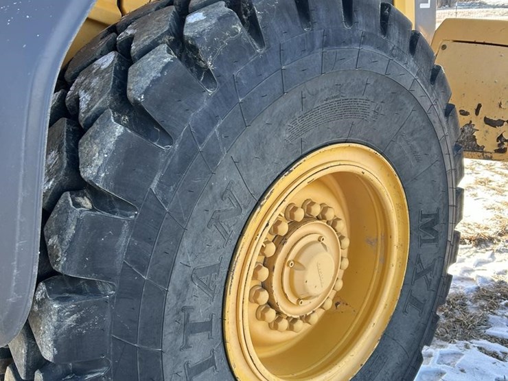 2012-volvo-l70g-image-26