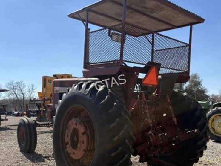 international-856d-image-11