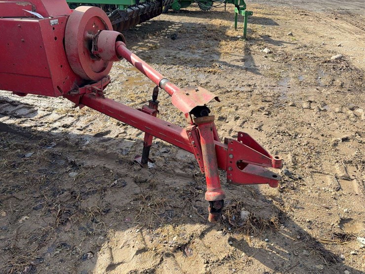 new-holland-273-image-2