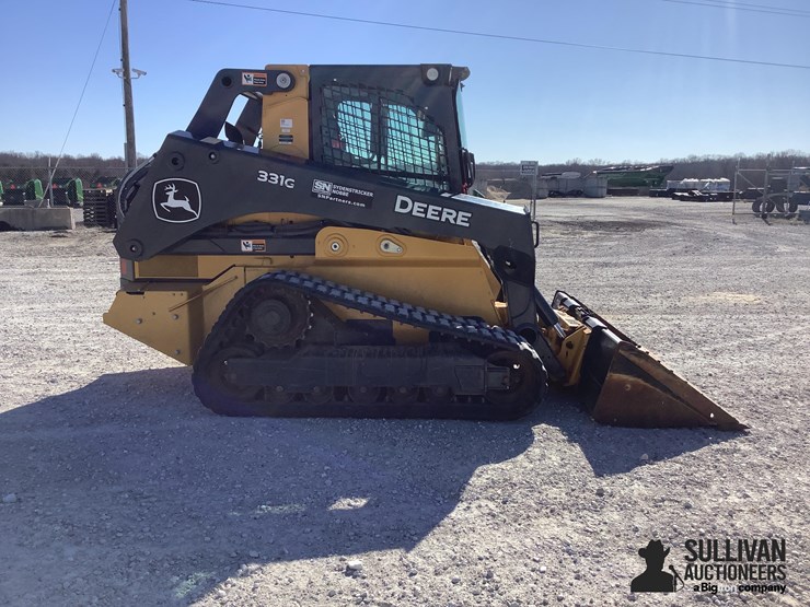 2020-deere-331g-image-4