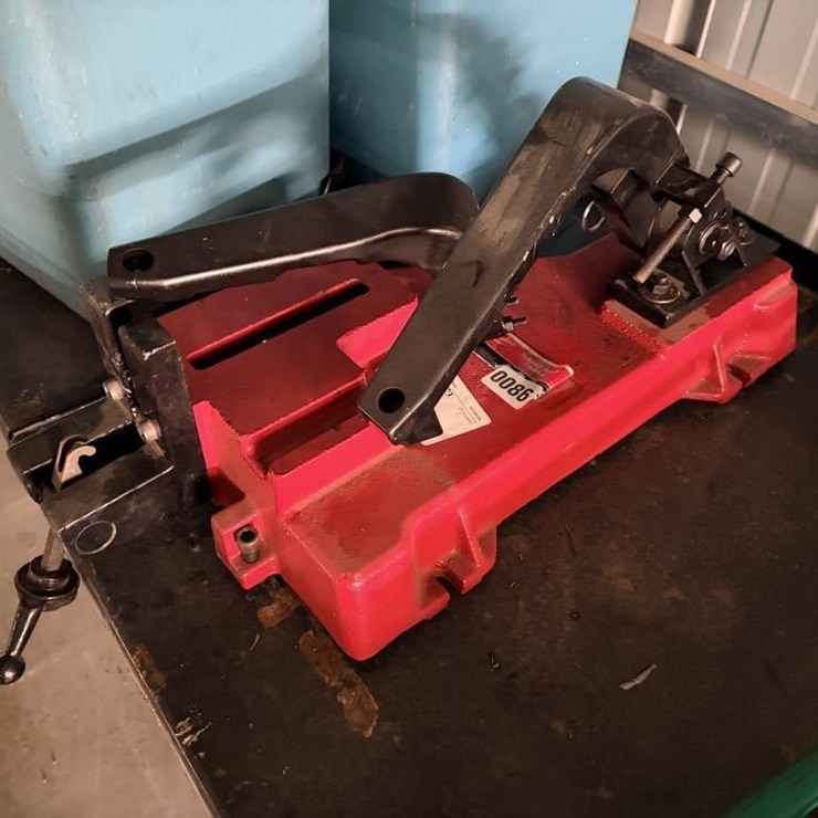 Milwaukee Bandsaw Table