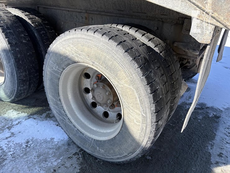 1994-ford-l8000-image-15