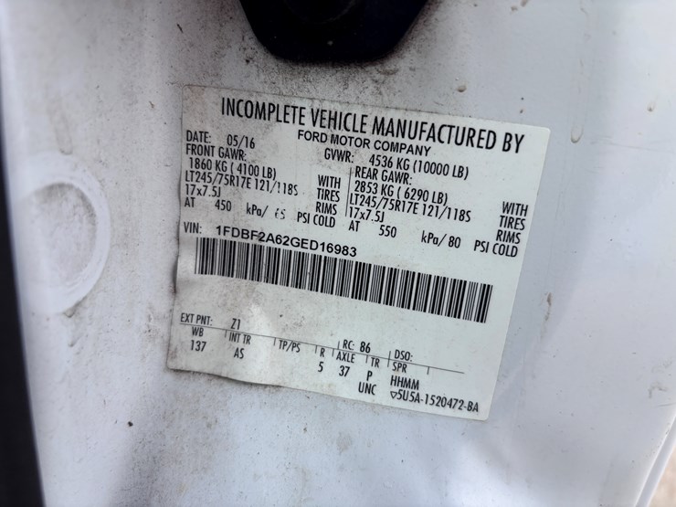 2016-ford-f250-image-11