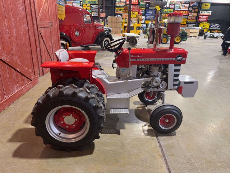 massey-ferguson-1100-image-6