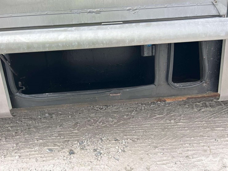 2006-ford-f53-landau-3645ds-36ft.-class-a-motorhome-image-36