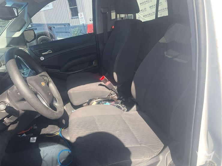 2019-chevrolet-tahoe-image-13