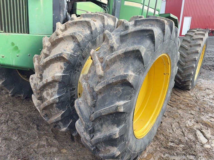 john-deere-8440-image-11