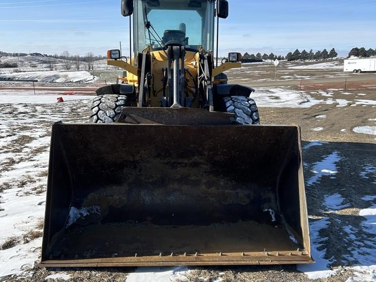 2012-volvo-l70g-image-2