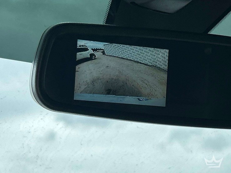 2022-ford-explorer-image-16