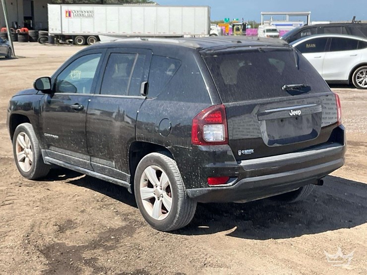 2016-jeep-compass-image-4