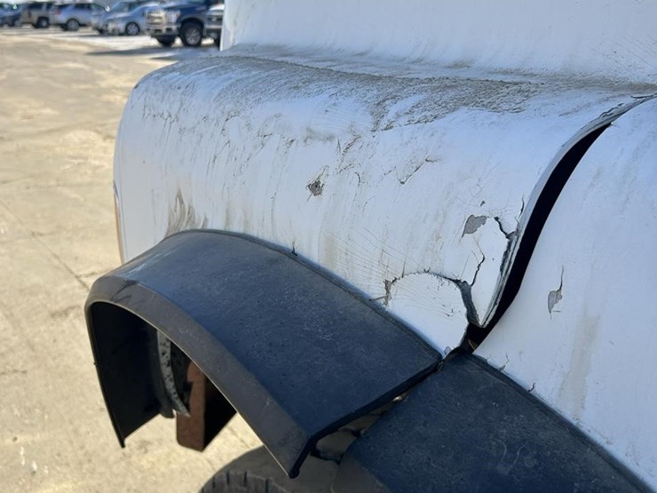 1994-ford-l9000-image-11