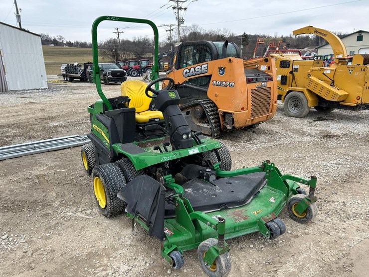 2018-john-deere-1570-image-2