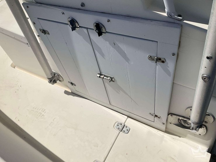 1985-23ft-mako-center-console-boat-with-2011-28ft-hmde-trailer-image-29