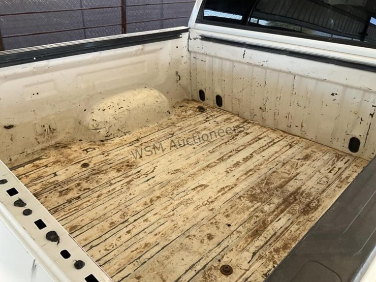 2011-toyota-tundra-image-10