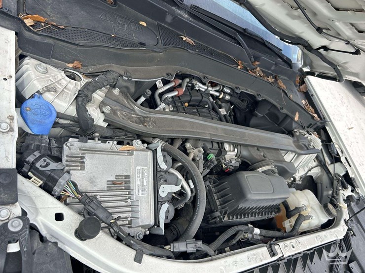 2022-ford-explorer-image-8