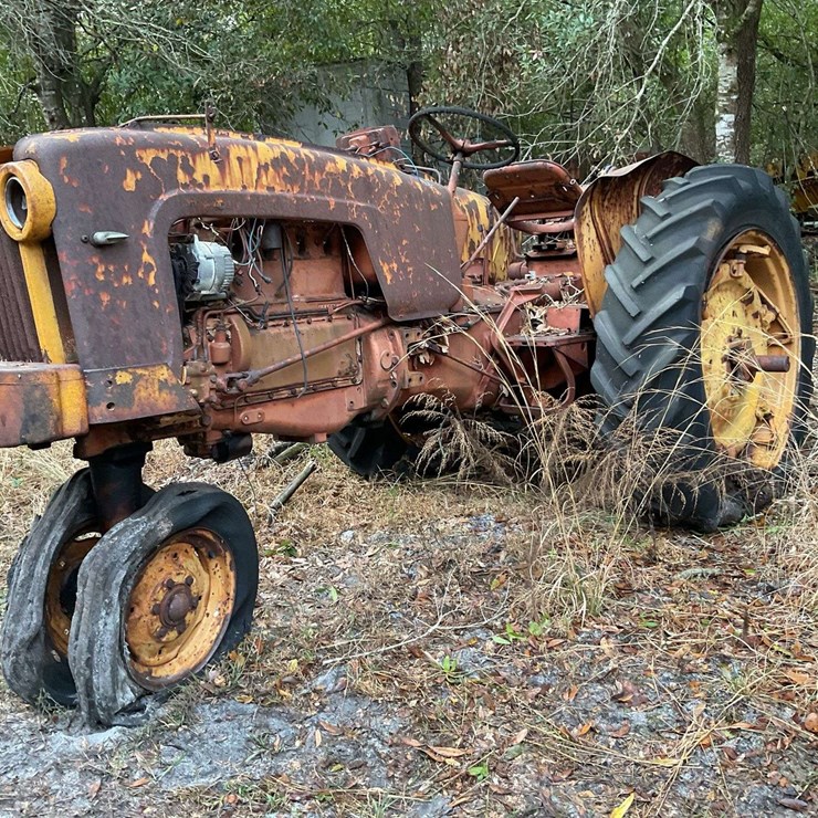 MINNEAPOLIS MOLINE 4 STAR