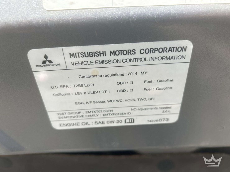 2014-mitsubishi-outlander-image-11