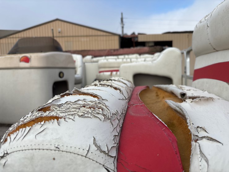 #1414-•-2008-sun-tracker-party-barge-200-image-9