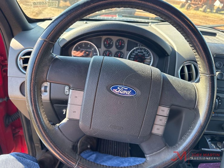 2005-ford-f150-image-33