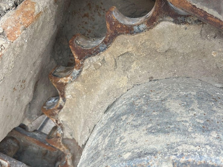 2014-doosan-dx225-lca-image-16