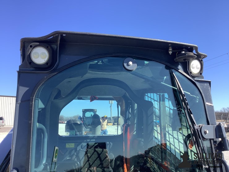 2020-deere-333g-image-12