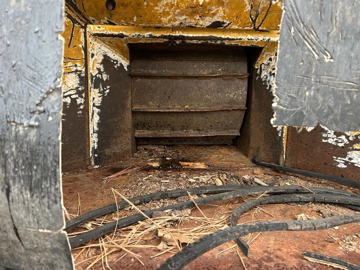 2015-vermeer-bc1000xl-image-7