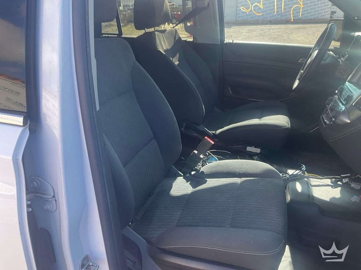 2019-chevrolet-tahoe-image-21