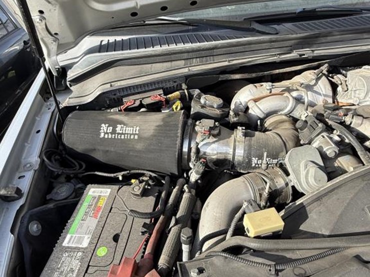 2010-ford-f350-image-19