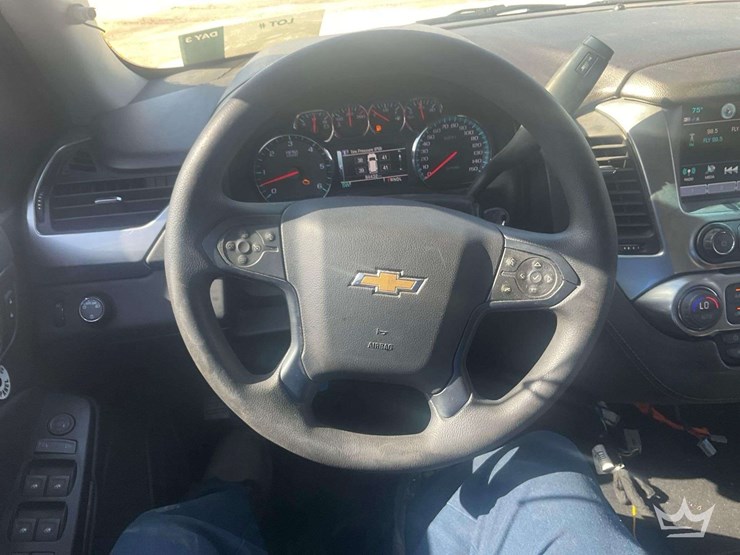 2019-chevrolet-tahoe-image-14