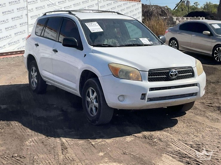 2008-toyota-rav4-image-2