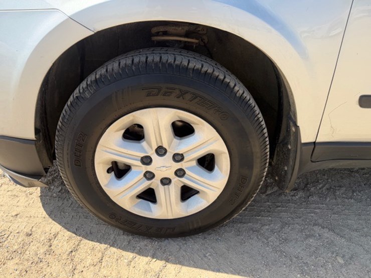 2016-chevrolet-traverse-image-15