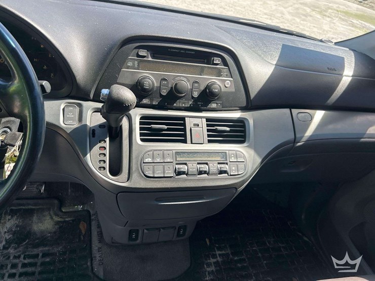 2006-honda-odyssey-image-15