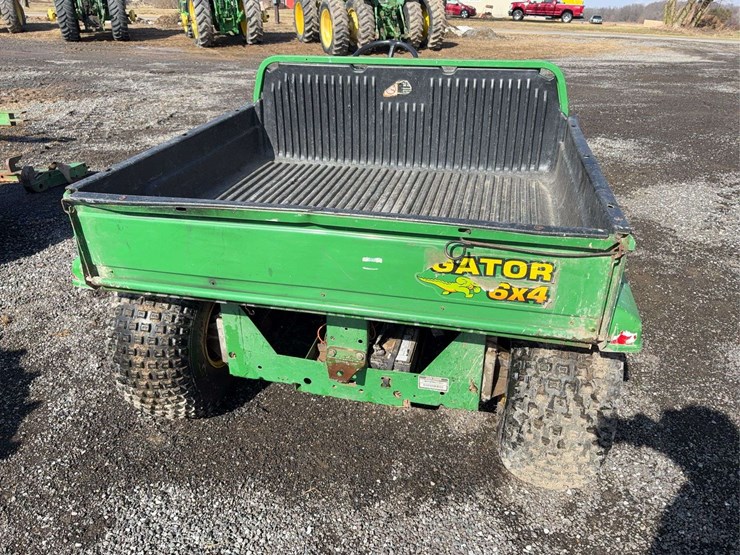 john-deere-gator-image-8