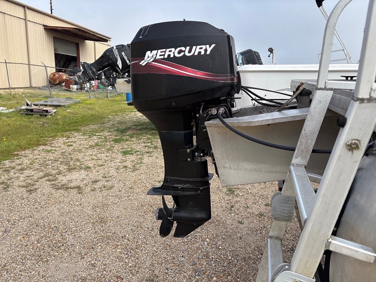 #1414-•-2008-sun-tracker-party-barge-200-image-5