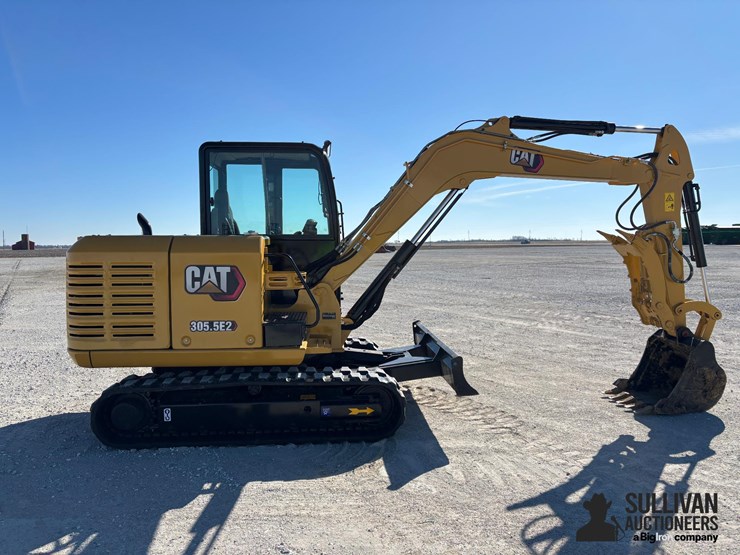 2018-caterpillar-305.5e2-image-4