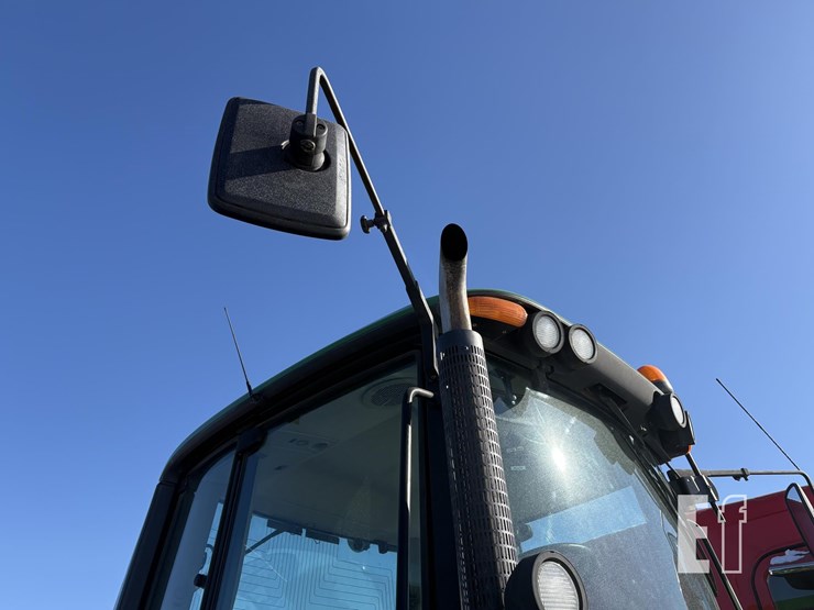 2005-john-deere-6420-image-9