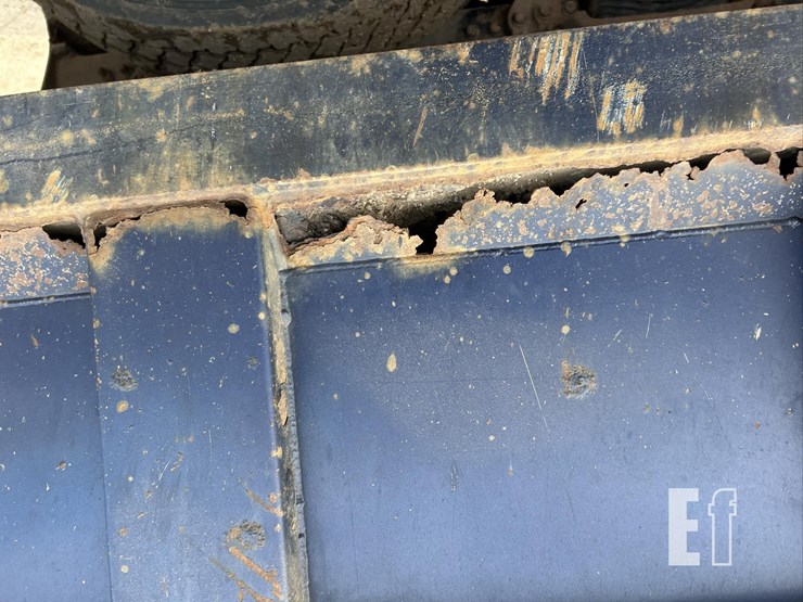 2007-freightliner-columbia-120-image-21