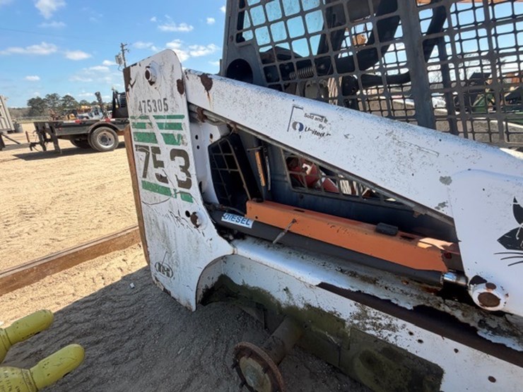 bobcat-753-image-25