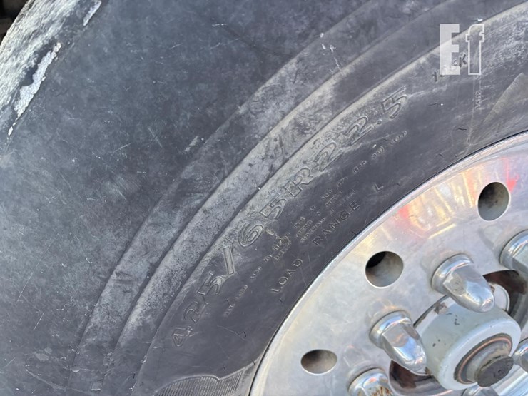 1999-international-f2674t-image-13