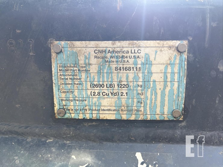 2019-case-721g-image-30