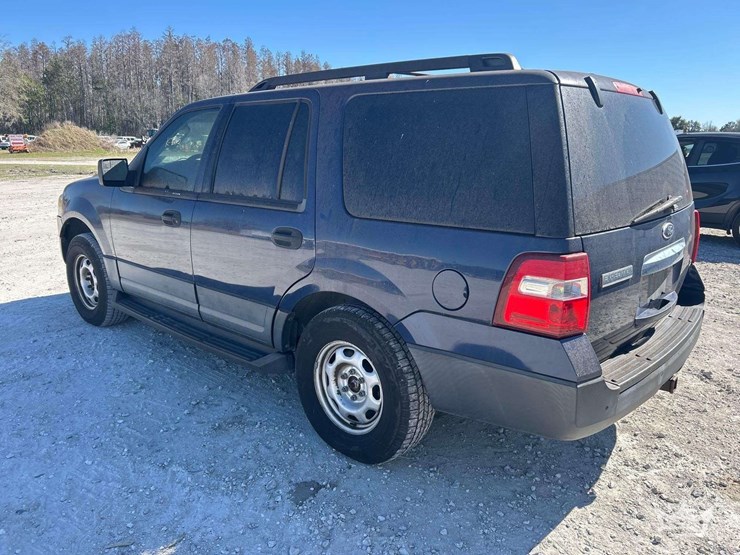 2012-ford-expedition-image-4