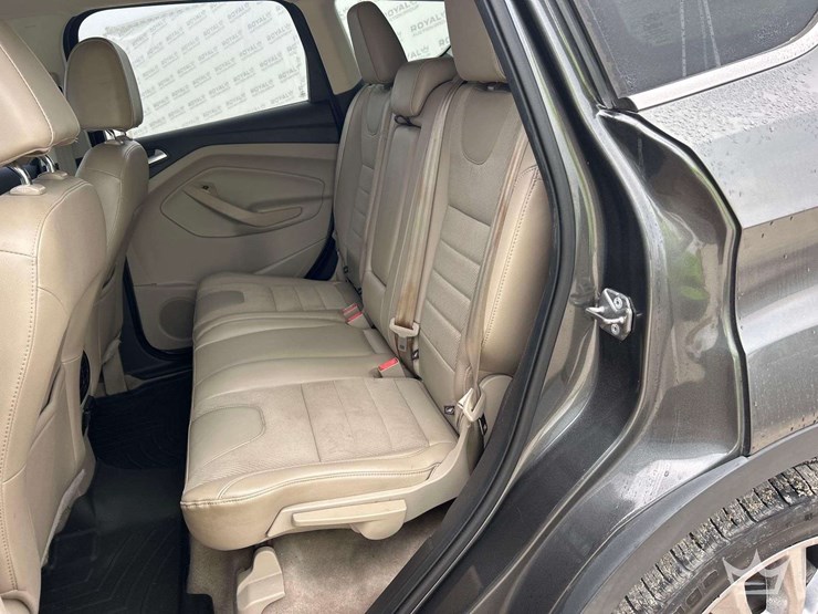 2016-ford-escape-image-16